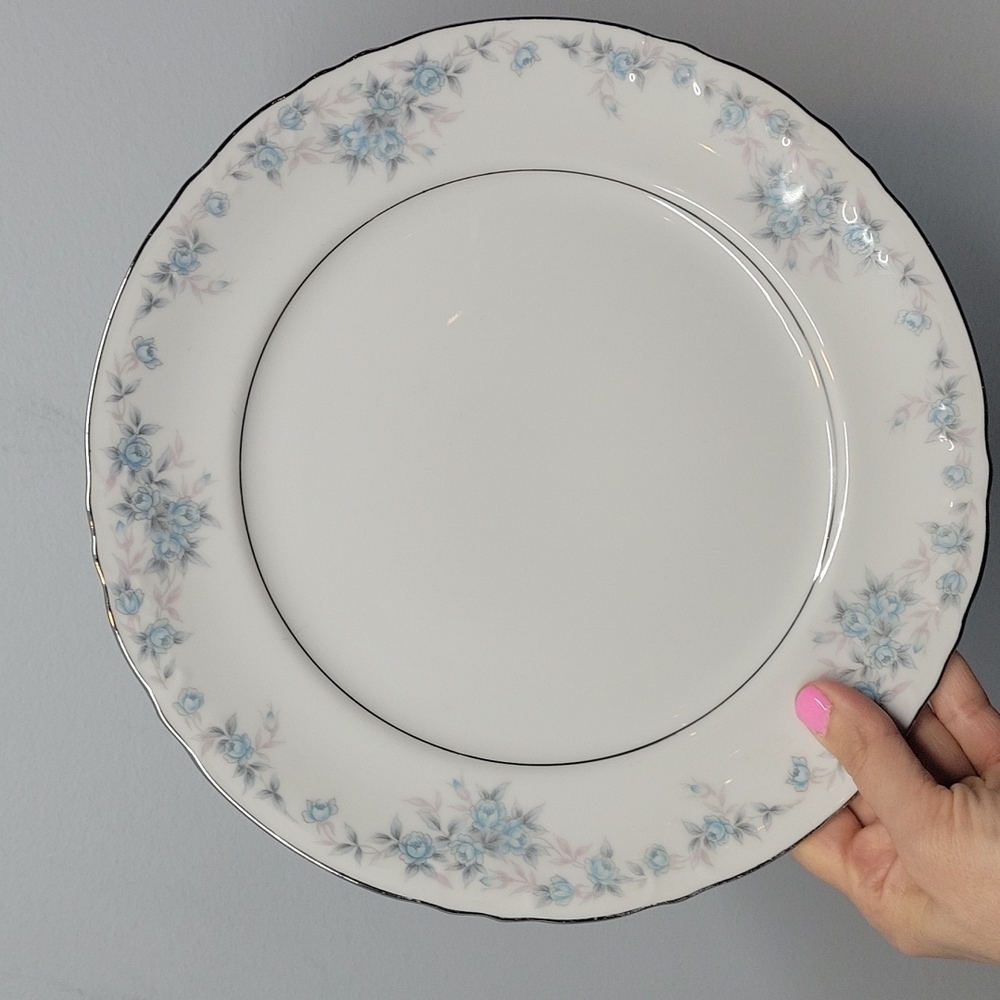 Norleans China Japan. First Love Replacement dinner plate. 10" Vintage